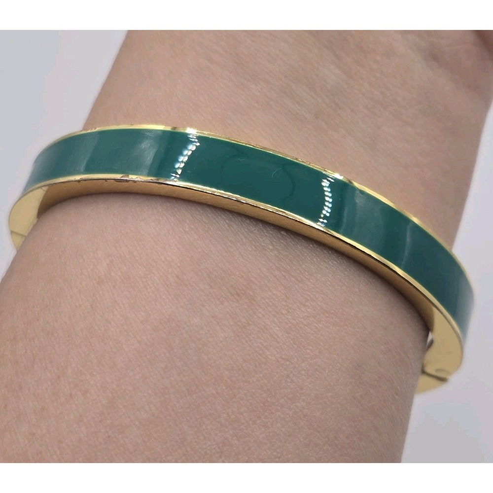 Talbots Green Enamel Hinged Bangle Bracelet Gold Tone Clamp Signed - Picture 11 of 15